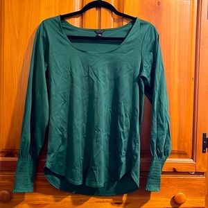 Classy Green Ann Taylor Blouse!!